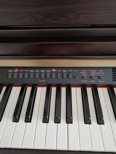 Yamaha CLP 950 for sale