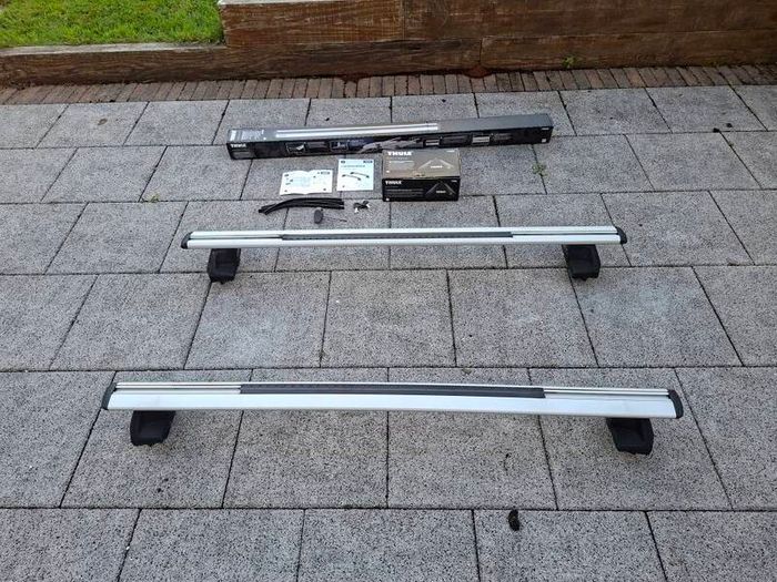 Thule Wingbar Evo 135, Footpack and Fitting Kit