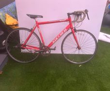 Carrera Zelos road bike, red, 6061 aluminium frame