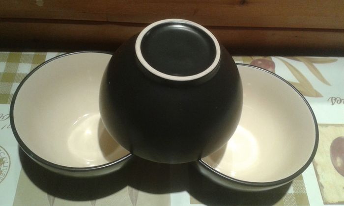 Kitchen Crockery.