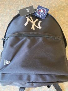 Backpack 16L. Black. New York Yankee Logo. New