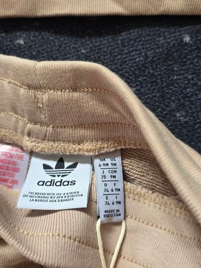 New Adidas baby tracksuit 6-9m