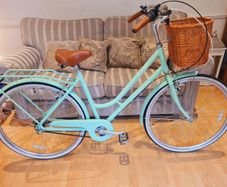 Hartington forme ladies bicycle