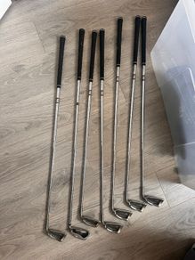 Golf club set or individual