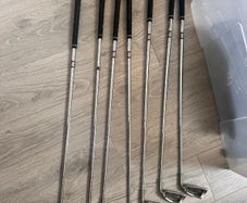 Golf club set or individual