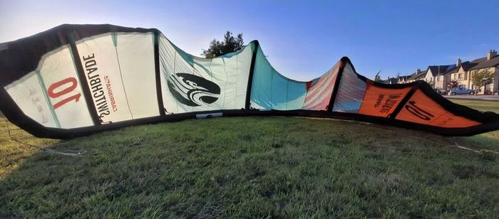 Cabrinha 10m kite
