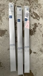 NEW Genuine VW Caddy / Touran Front Wiper Blade Set