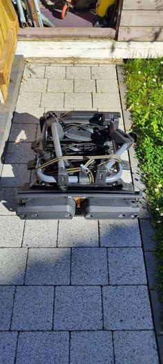 Peruzzo 3 bike rack for tow bar