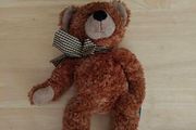 vintage brown teddy bear Ripley produced by Russ Berrie &amp; Co. in 2003.