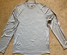 Under Armour long-sleeve base layer M
