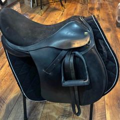 17 inch N.Dolman Saddle