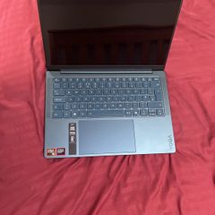 Lenovo Yoga Slim 7 14