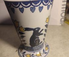 Vintage Des Pots cup vase in very nice condition