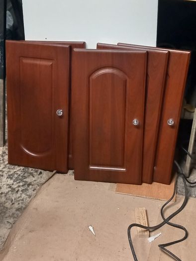 Press door handles And 5 small press doors
