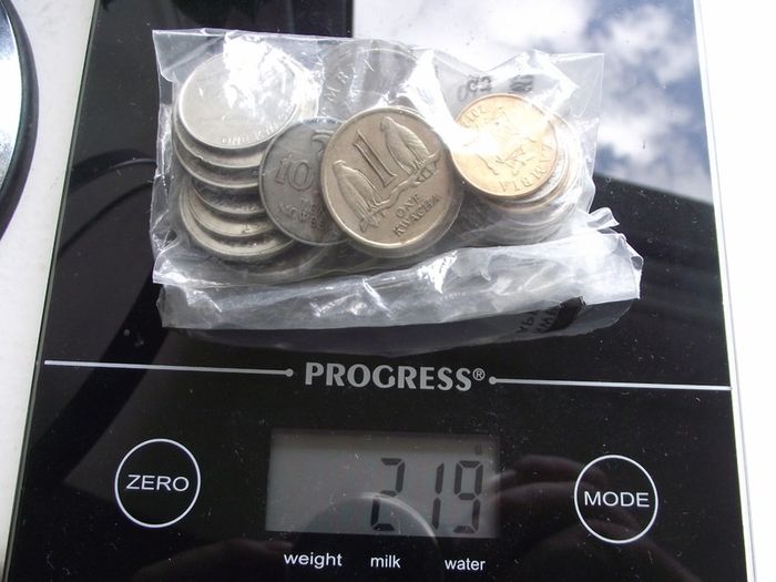 A Lot of 219 grams of coins from Zambia (1966-2019)