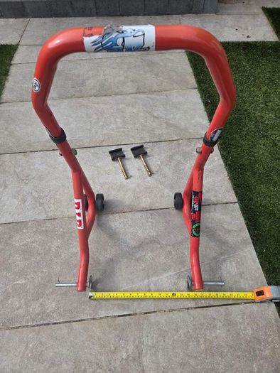 Paddock stand