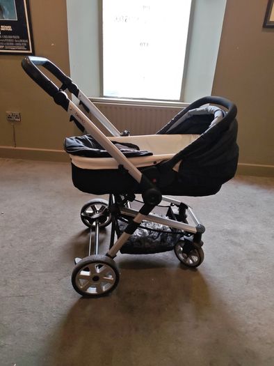 Baby Elegance Beep Twist Complete Travel System + ISOFIX Base