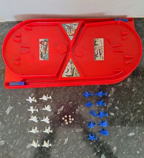 Vintage very rare The Real Air Battle game