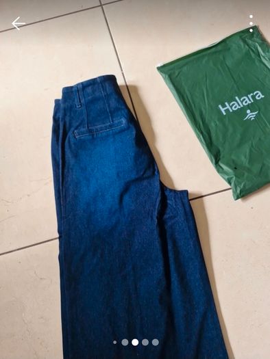 Gorgeous soft denim high waisted halara jeans