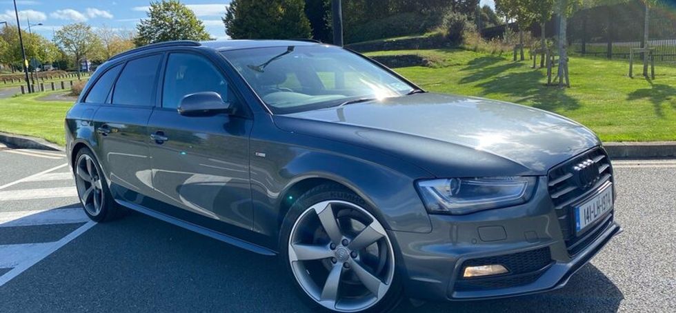 A4 Avant s line black edition full Audi service