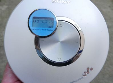 Sony CD Walkman D-EJ250 - Tested