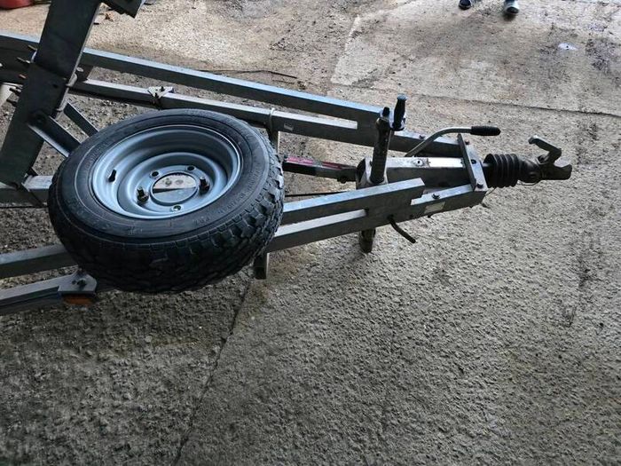 boat trailer