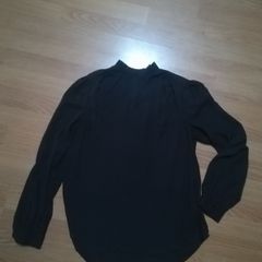 Elegant high neck blouse in black