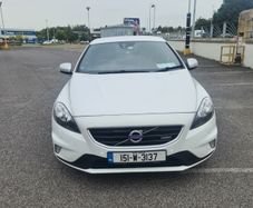 Volvo V40 2015
