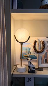 Lamp with marble base