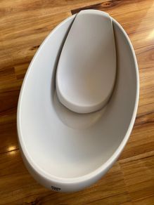 Bubble tub by Baby Elegance