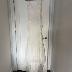 Romantica Collection wedding dress - size 10