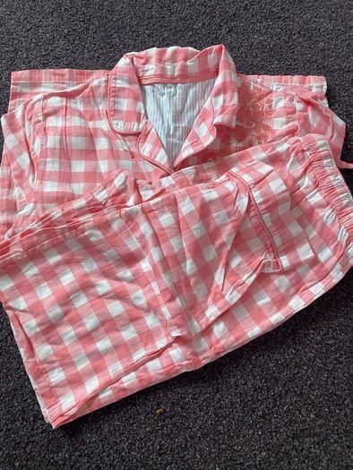 24 piece girls summer wardrobe (age9-10)