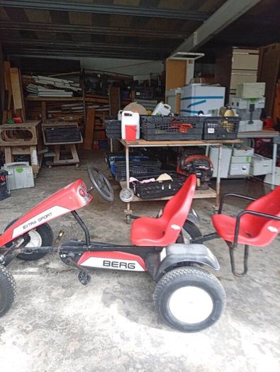 Pedal go cart