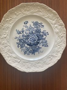 Mason " Hanging Basket/Ascot in Oak" Vintage 25cm Plate