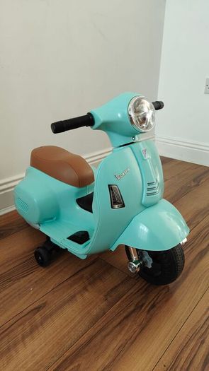 Kids Electric Ride-On Scooter