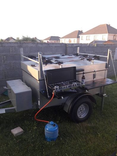 Camping trailer