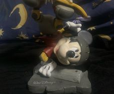 Walt Disney World Mickey Mouse Bobble Skateboarding Handstand Figure