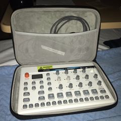 model samples elektron