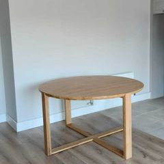 EZ Living solid wood round dining table 160 cm