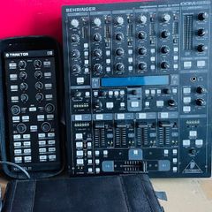 DJ Setup: Behringer DDM4000 4-Channel Mixer & Trak