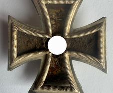 WW2 German Military Collectibles - Relics, Medals and ID Tag