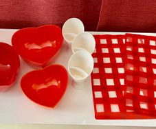 Bundle of Bowls and Placemats