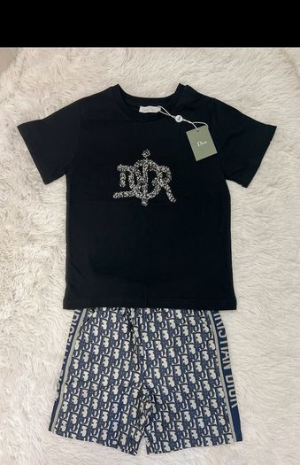 D boys set 4/5yrs