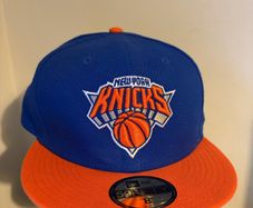 New York Knicks Mens Team Classic New Era 59Fifty Flat Brim Hat Size 8 - NBA Basketball Cap