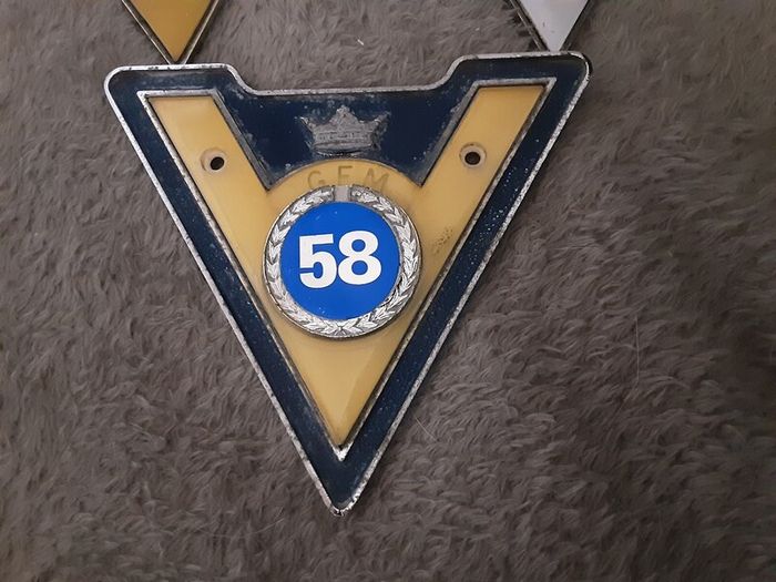 vintage company of veteran motorists, on offer