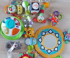 toys