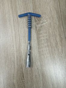 spark plug wrench