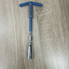 spark plug wrench