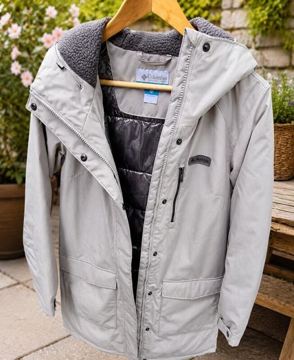 Columbia Jacket - women's