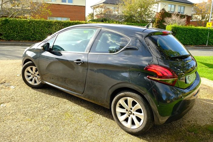 2016 Peugeot 208